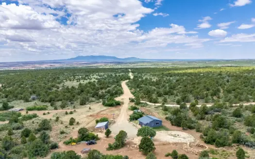 Prime 35 acres bordering thousands of acres of public land