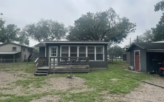 Lake Cabin for Sale at Lake Corpus Christi, TX