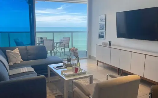 Ocean View Apartment for Rent at PH Ocean Waves, Nueva Gorgona