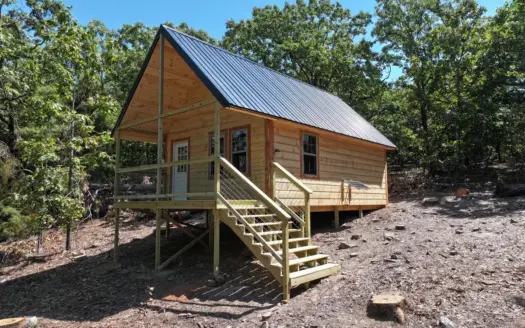 Off-Grid Cabin & Recreational Property – For Sale