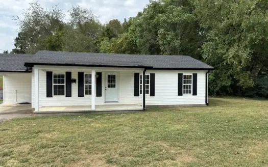Remodeled Home in the city limits of Albany, KY