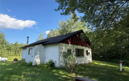 Country Home on 5-Acres of Recreational Land in Finlayson, MN