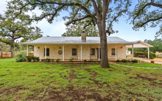 54-Acre Turnkey Horse Ranch Just 20 Minutes from Loop 1604