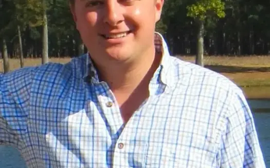 agent profile picture for Colin Draughon on recreational properties website
