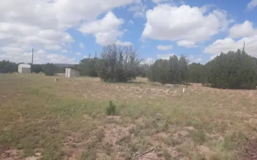 Perfect spot for that little country cabin in Northern AZ