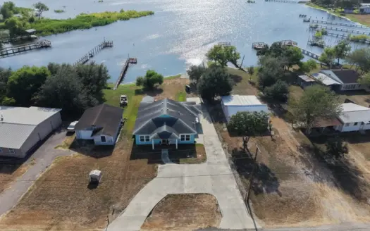 Lake Corpus Christi WaterFront!