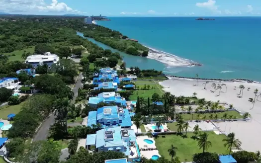 Oceanfront duplex villa in Playa Blanca, w/ private pool for Rent