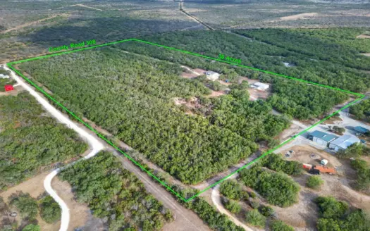 30-Acre South Texas Ranch – Move-In Ready & Wildlife Rich