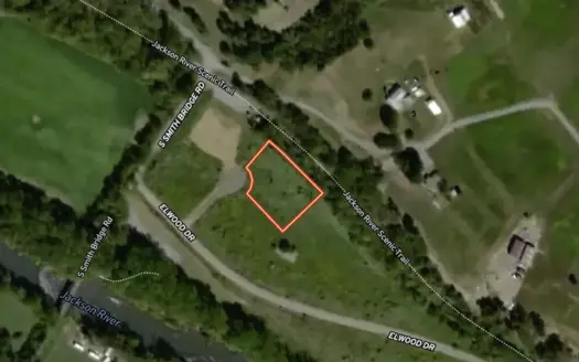 The River’s Edge – Adventure Meets Riverfront Living