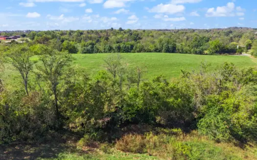 Prime Location in Northern Garrard County
