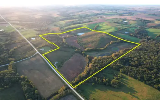 Southern Iowa Whitetail Farm