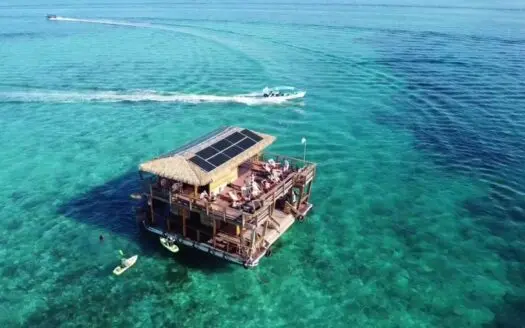 Floating Bar and Restaurant for Sale, Bocas del Toro, Panama