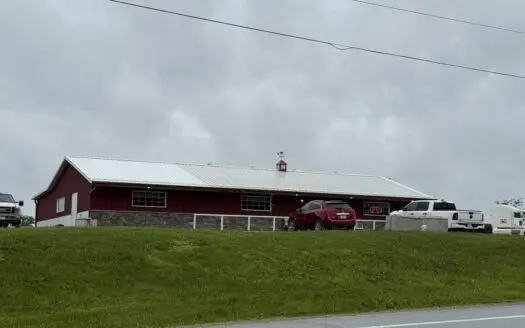 Turnkey Restaurant & Commercial Building For Sale – Decatur, Iowa