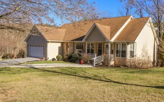 Beautiful Home for Sale in Floyd County Va!