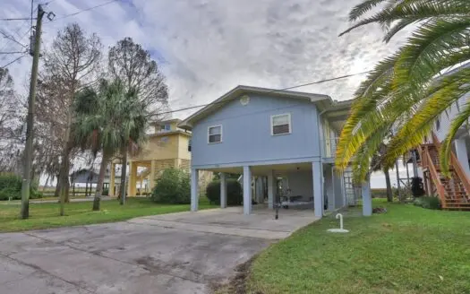 Come Relax and Enjoy Suwannee Florida!