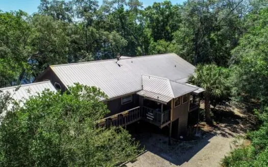 River Home in Hatchbend! Branford Florida!