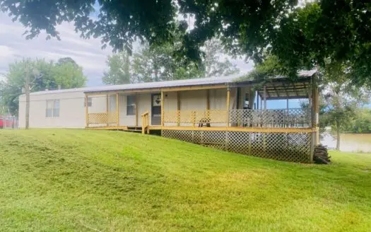 Renovated Recreational Property for Sale in Linden Tennessee