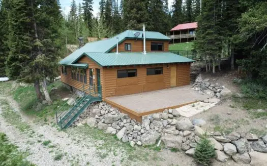 Cabin on the Lake for Sale in Colorado