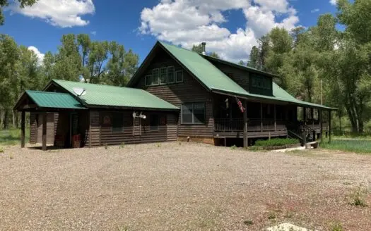 Riverfront Property Close to Town