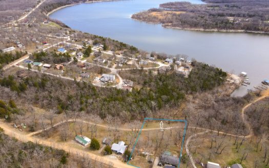 Flemington Missouri waterfront real estate listing photo 1