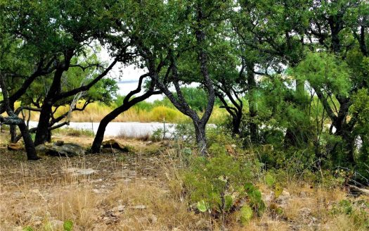Brownwood Texas waterfront real estate listing photo 1