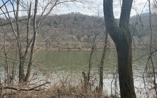 Mountain View Arkansas riverfront real estate listing photo 1