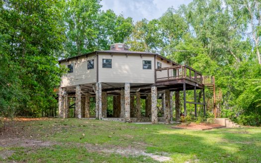 Jasper Florida riverfront real estate listing photo 1