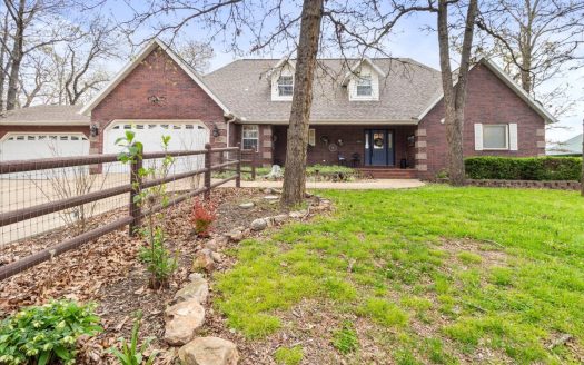 Theodosia Missouri waterfront real estate listing photo 1