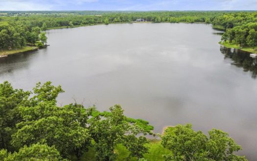 West Plains Missouri waterfront real estate listing photo 1
