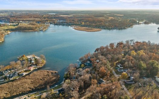Fremont Indiana waterfront real estate listing photo 1