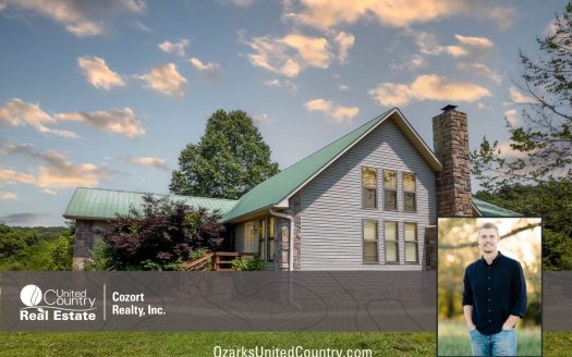 Mammoth Spring Arkansas riverfront real estate listing photo 1