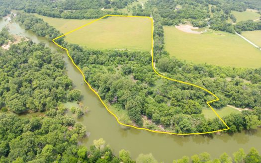 Richland Missouri riverfront real estate listing photo 1