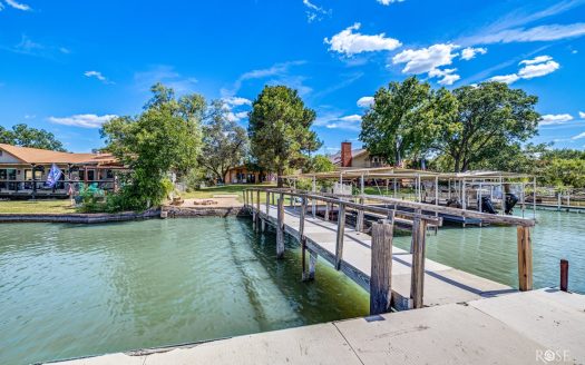 San Angelo Texas waterfront real estate listing photo 1