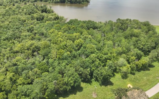 Linden Tennessee riverfront real estate listing photo 1