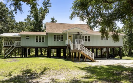 Arcadia Florida riverfront real estate listing photo 1