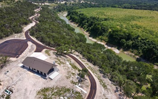 Canyon Lake Texas riverfront real estate listing photo 9