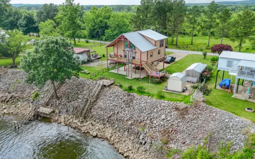 Tennessee Riverfront Home For Sale