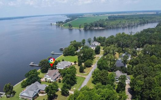 Hertford North Carolina riverfront real estate listing photo 1
