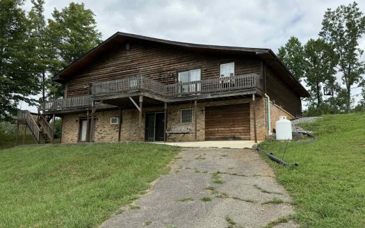Albany Kentucky waterfront real estate listing photo 1