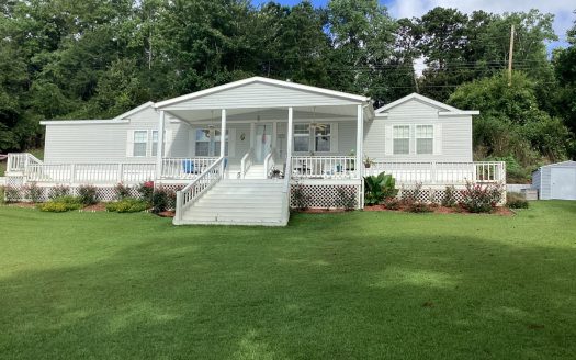 Dozier Alabama riverfront real estate listing photo 1