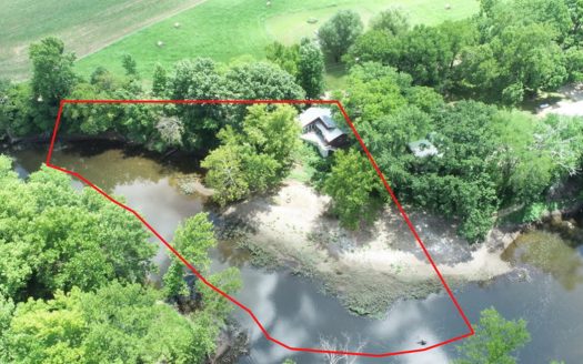Wheatland Missouri riverfront real estate listing photo 1