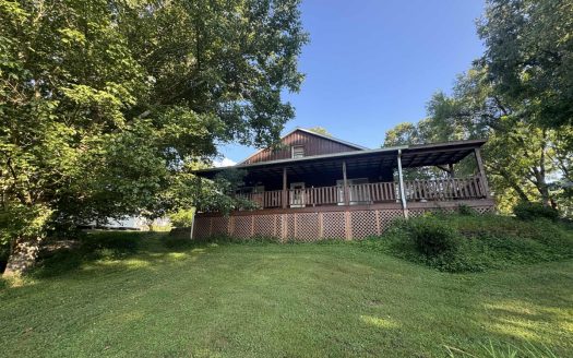 Jamestown Kentucky riverfront real estate listing photo 1