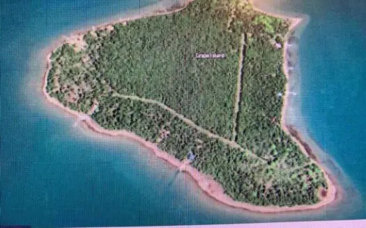 Waterfront lot on Grape Island near Drummond Island, Michigan