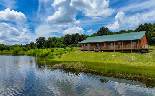 Collins Missouri waterfront real estate listing photo 1