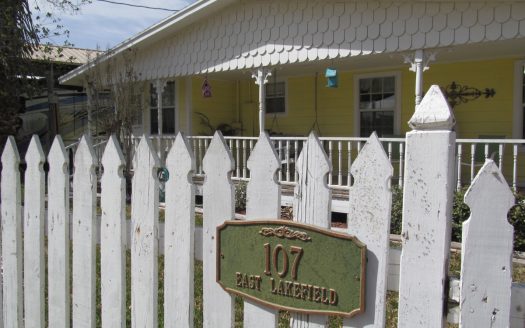 Mathis Texas waterfront real estate listing photo 1