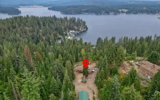 Stunning Lake Views and minutes from Sutton Bay Marina!