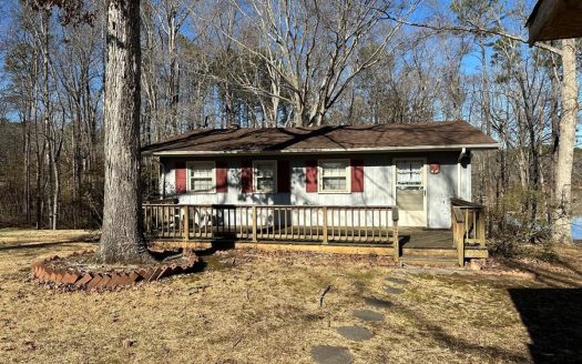 Buffalo Junction Virginia waterfront real estate listing photo 1