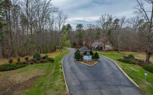 Denton North Carolina waterfront real estate listing photo 1