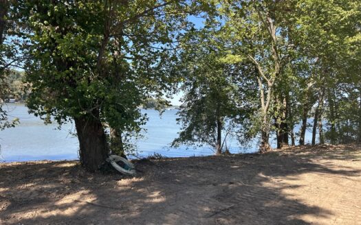 Jay Oklahoma waterfront real estate listing photo 1