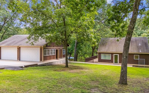 Afton Oklahoma waterfront real estate listing photo 1